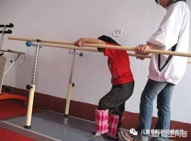 脑瘫孩子都是早产儿造成的吗,脑瘫的人智力正常吗