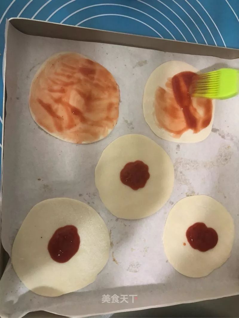 吃剩的饺子皮这样做，简单又好吃，简直香skr人