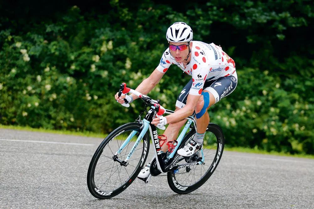 一顿骑行猛如虎,一顿操作猛如虎摔得浑身都是土