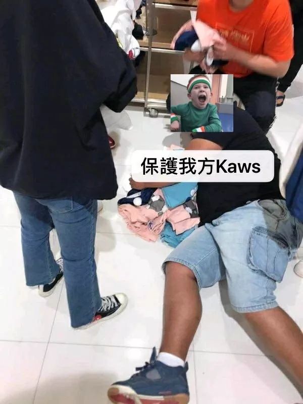 优衣库kaws为什么受欢迎,优衣库x和kaws哪个好用