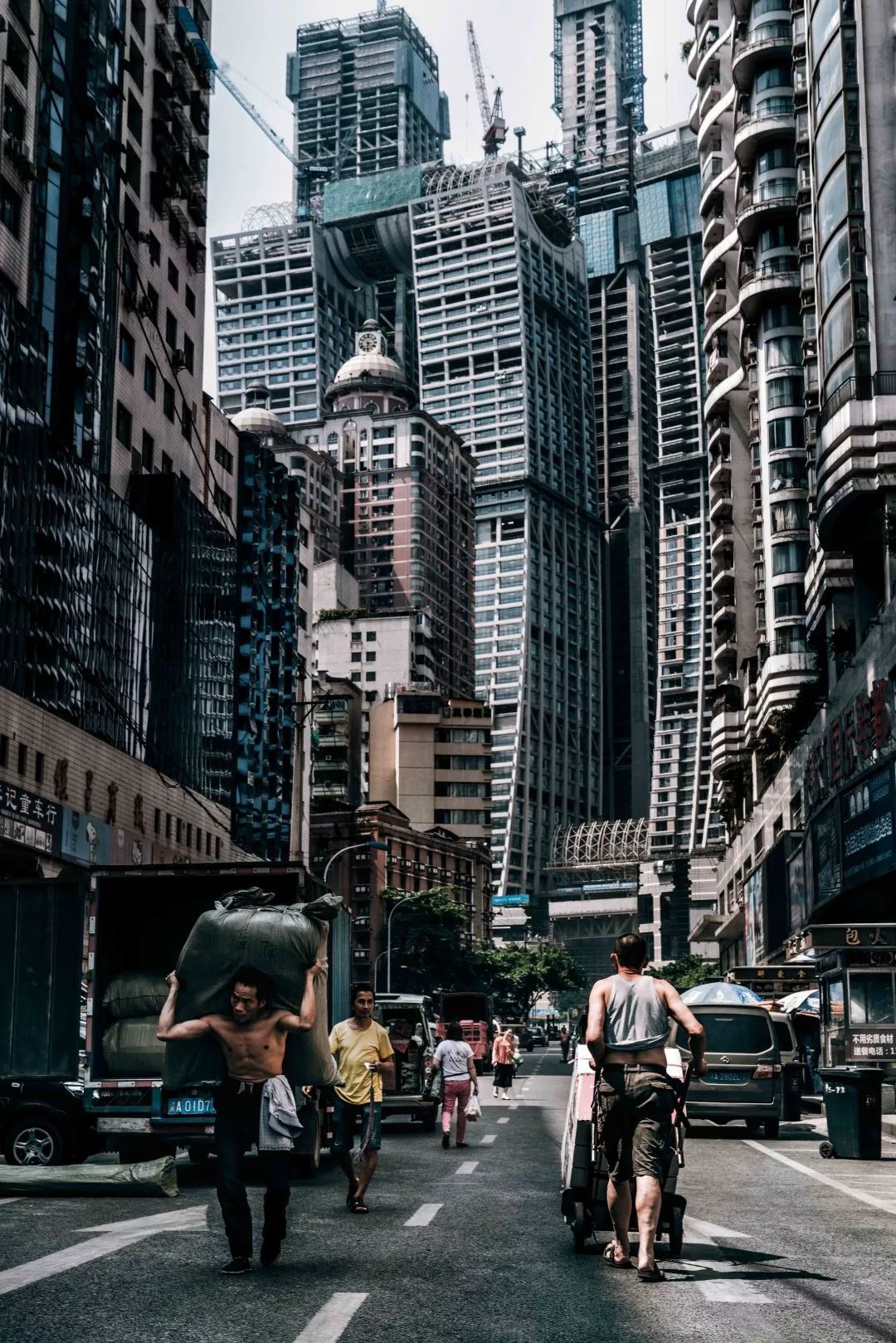 昆明西南六城的面子和里子,西南边陲城市昆明