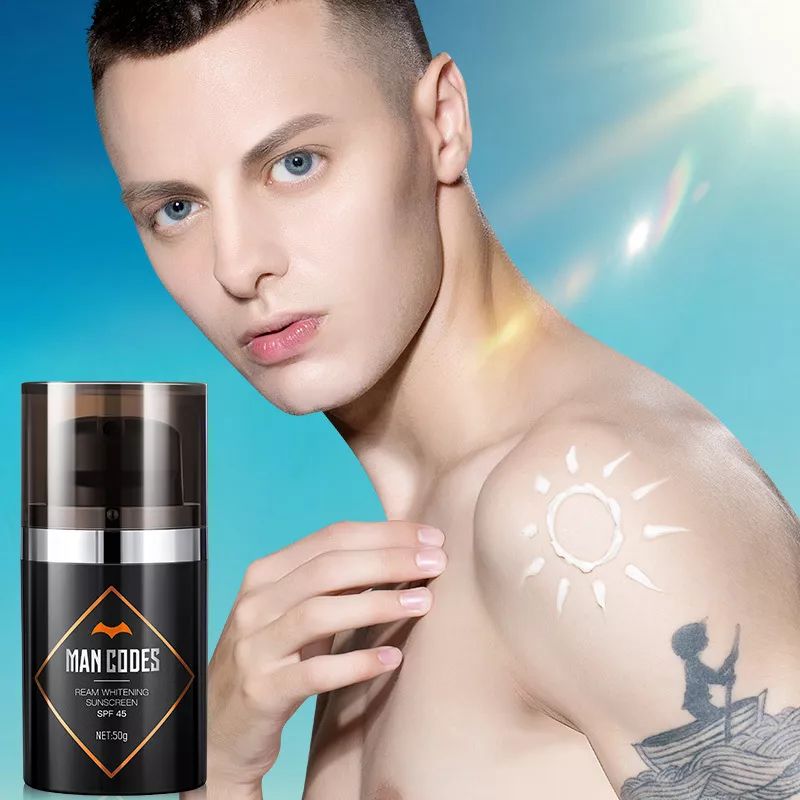 暴晒一天竟变白了？！这款男人最爱的“隐身”黑科技，防晒护肤一瓶搞定，让你秒变小鲜肉