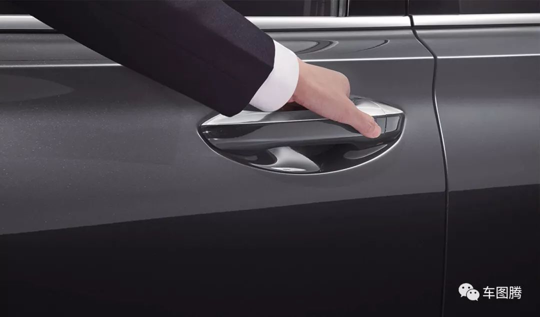 全新24款胜达试驾评测,四代胜达主驾一键升降怎么设置