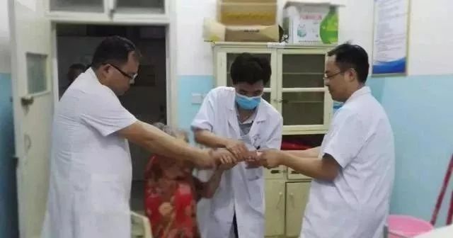 专家“下沉”服务提升南阳英庄卫生院“一体化”建设暖人心