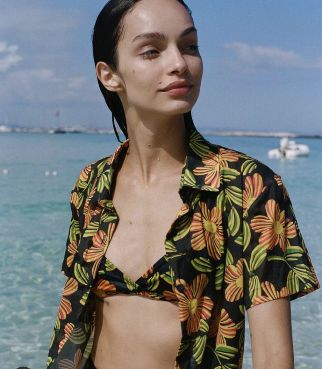 什么泳衣好看又好穿又不显胖,pdd泳衣推荐瘦子穿