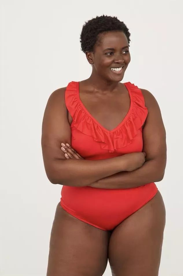 什么泳衣好看又好穿又不显胖,pdd泳衣推荐瘦子穿