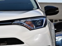 rav4荣放2013款2.0lcvt四驱新锐版,2013丰田rav4荣放2.0加什么机油