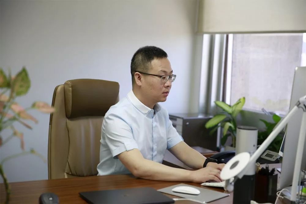 父亲节炫父舞蹈,父亲节炫父