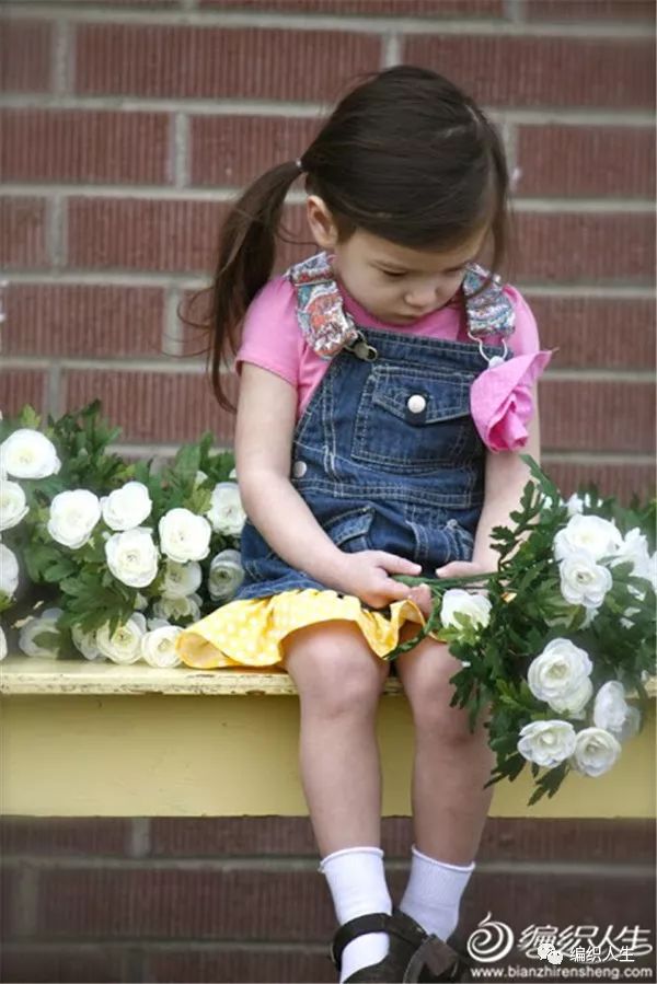 宝宝变小的衣服怎么处理,衣服旧了改造变新衣