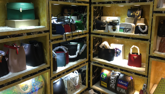 奢侈品海外代购造假事件,中国奢侈品代购有多暴利