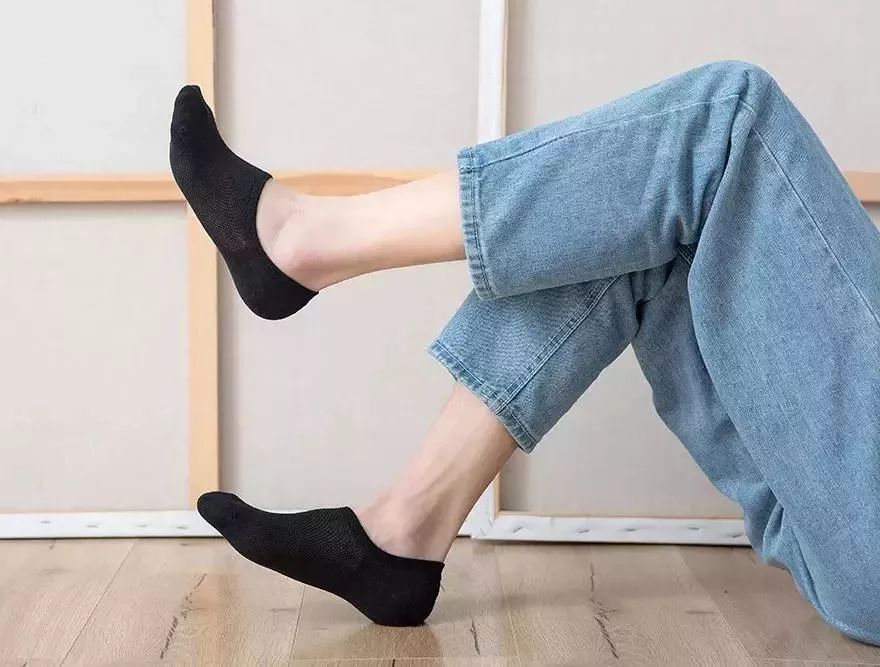 46项专利的汉麻袜，7天不洗也不臭，99.9%高效抑菌，秒速排汗-5℃