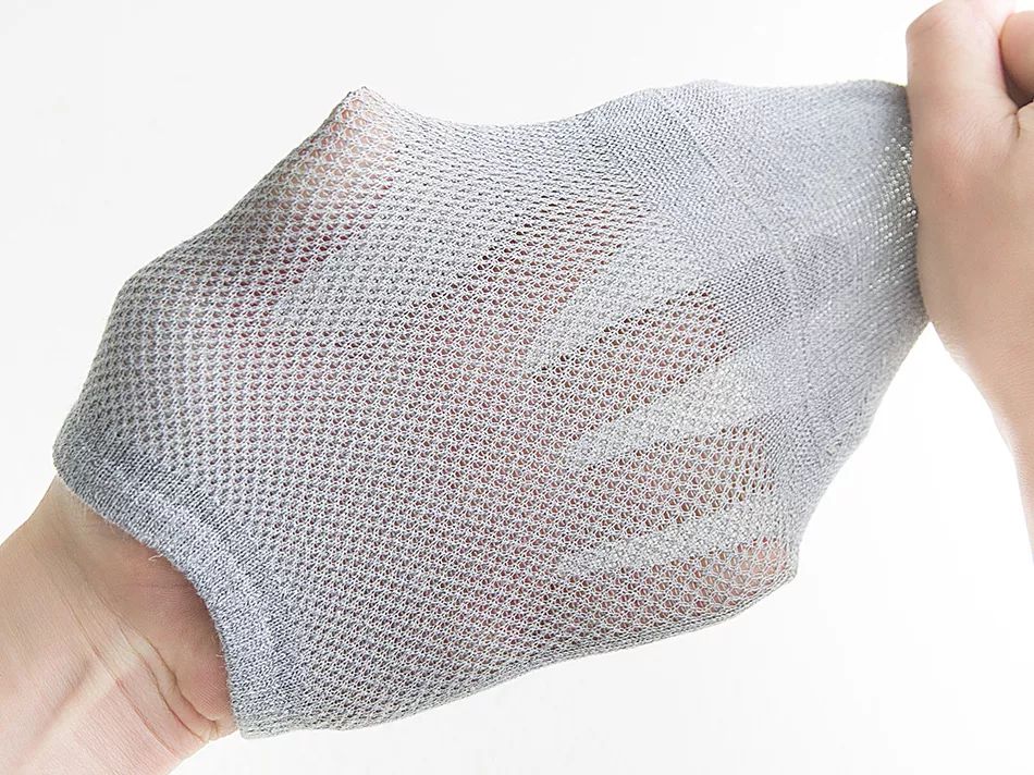 46项专利的汉麻袜，7天不洗也不臭，99.9%高效抑菌，秒速排汗-5℃