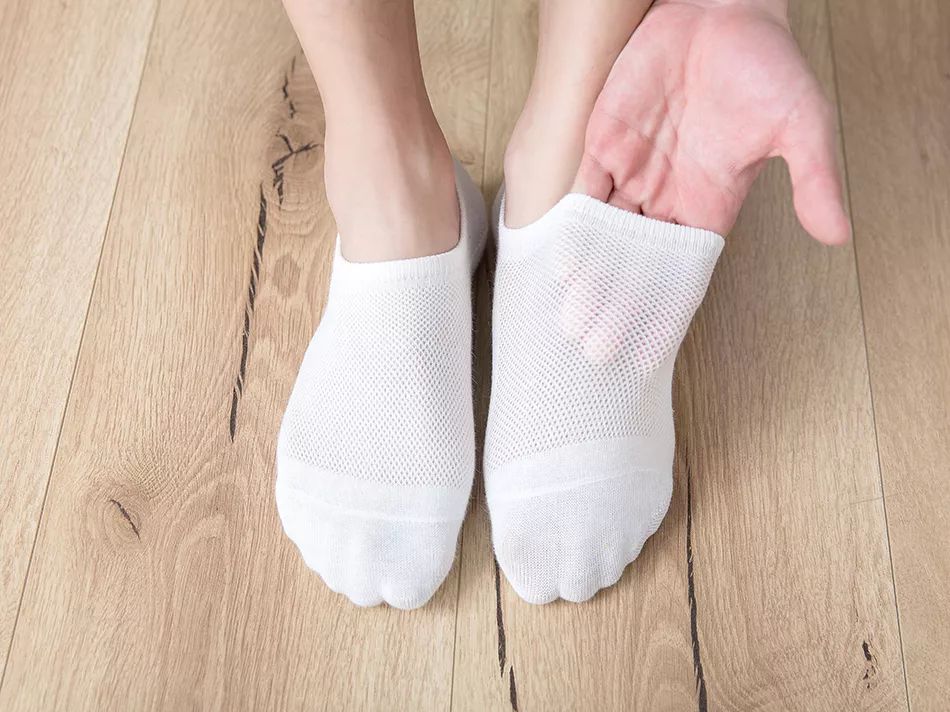 46项专利的汉麻袜，7天不洗也不臭，99.9%高效抑菌，秒速排汗-5℃