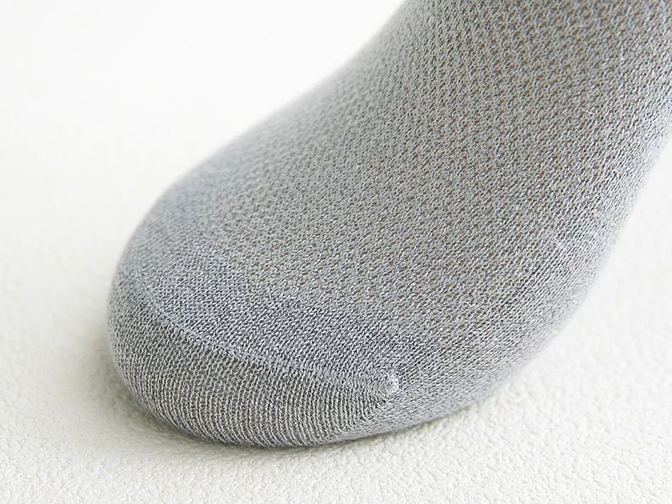 46项专利的汉麻袜，7天不洗也不臭，99.9%高效抑菌，秒速排汗-5℃