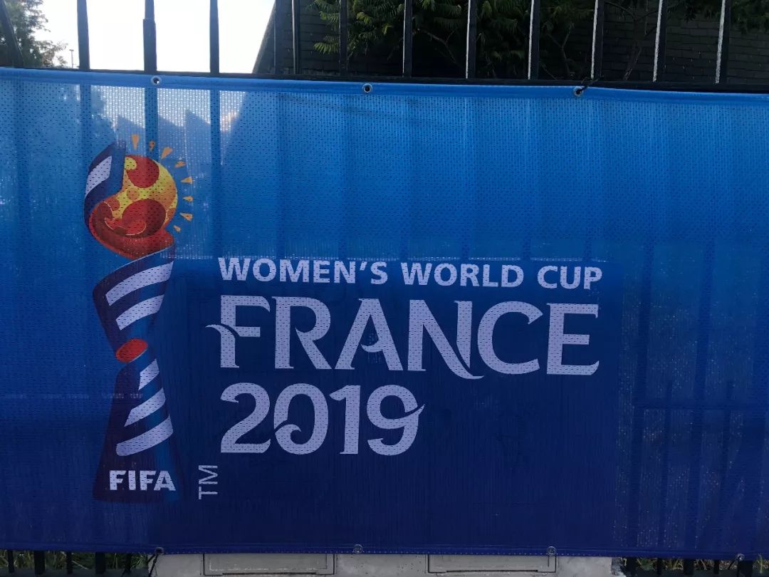 看中国女足的激动时刻,看中国女足激动的视频