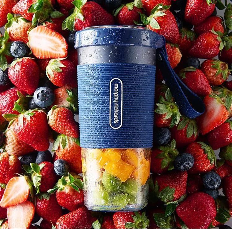 比较好用的榨汁杯,手动榨汁杯好用的推荐