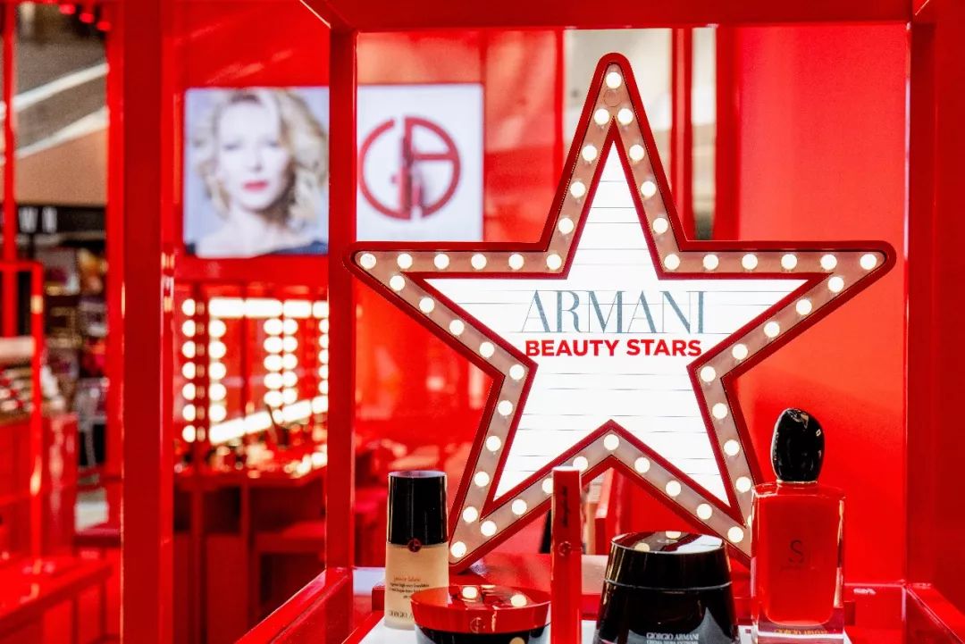 史上最红！超好拍的时髦“集妆箱”又来啦