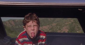 为什么我女朋友的照片头上都是蝴蝶？