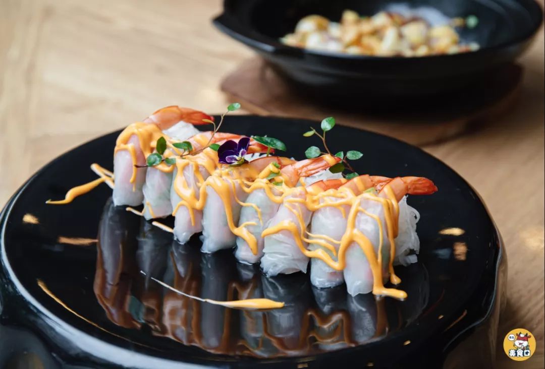 1折抢大家乐KTV欢唱卡？！更有花样美食指南，自助、烤肉全都有