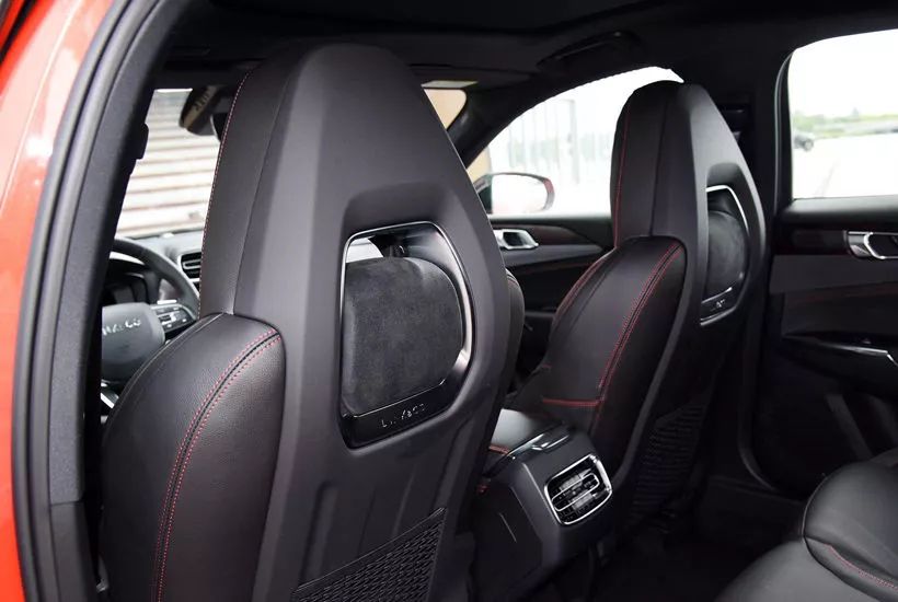 领克031.5t三缸混动,领克03怎么样四缸