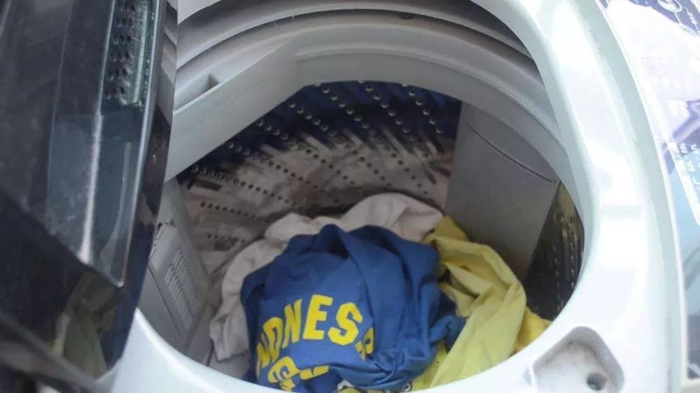 它的菌含量居然是马桶的530倍，你还在每天用