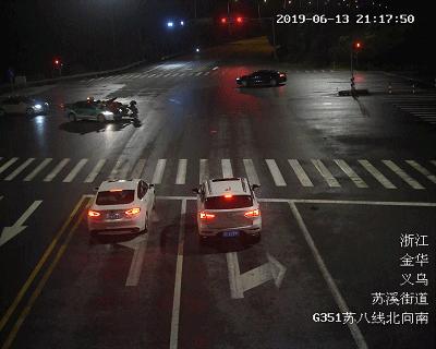 电动车闯红灯为啥是主责不是全责,电动车闯红灯全责的医疗费怎么办