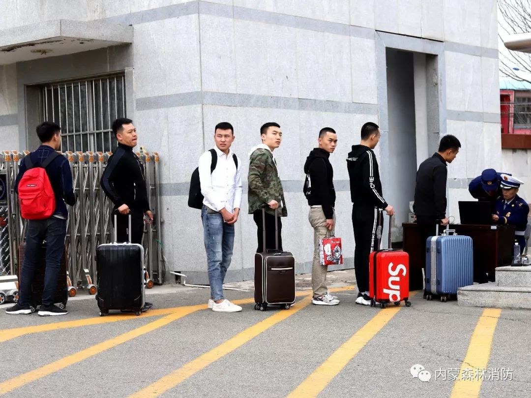 【新蓝出征】新训的十大精彩瞬间，你get到了多少？