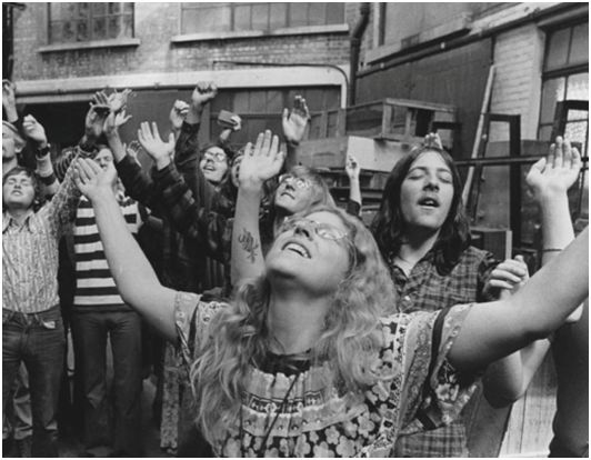 靠出卖肉体传教，连孩子都不放过！这个*教邪**称“性”是他们“寻找上帝的方式”