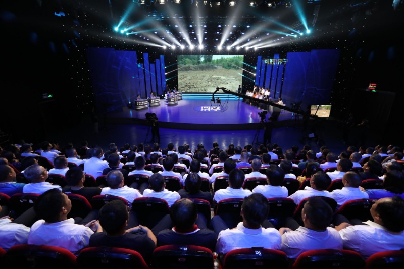 问政济宁｜附院周边私占公共车位太任性违法现象亟需整治