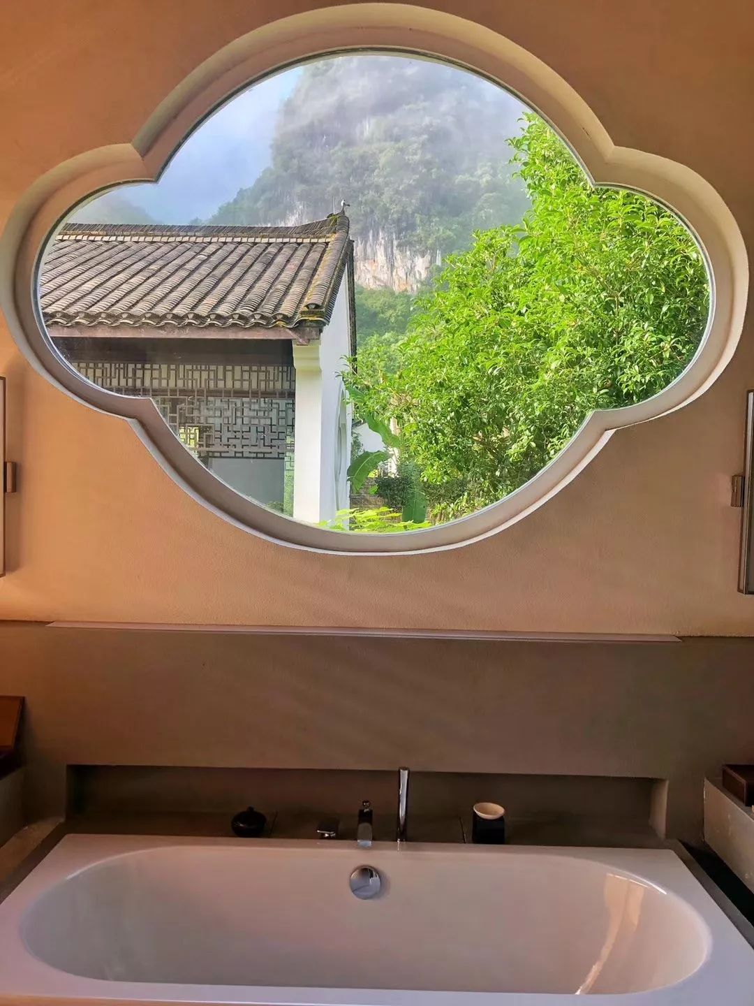 时隔11年，这个奢牌酒店在中国开了第二家，450㎡别墅villa秒杀巴厘岛