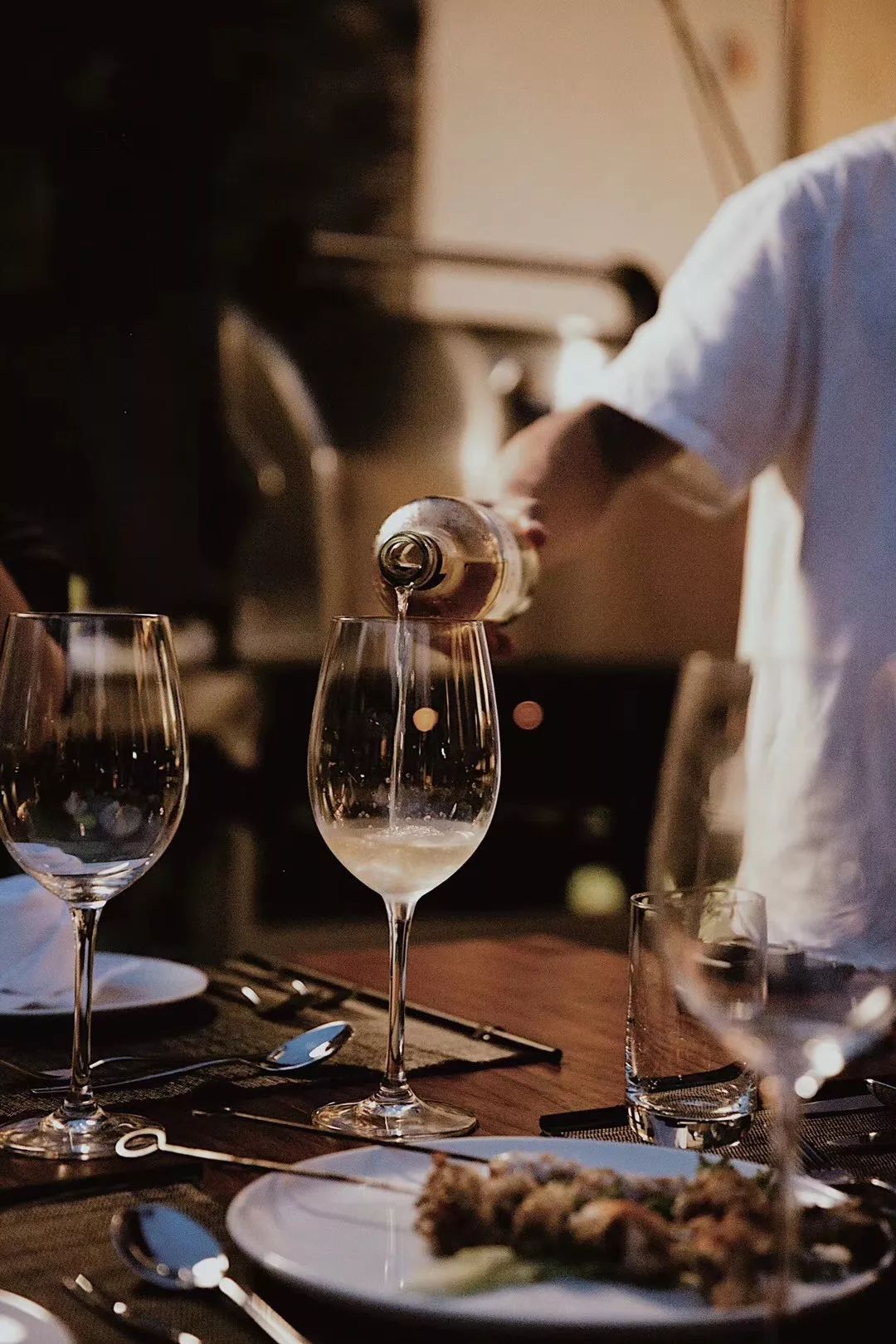 时隔11年，这个奢牌酒店在中国开了第二家，450㎡别墅villa秒杀巴厘岛