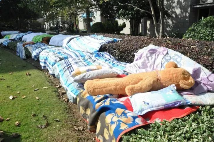 你晒被子10次，比不上我用它喷一回！除螨99%，裸睡都可以