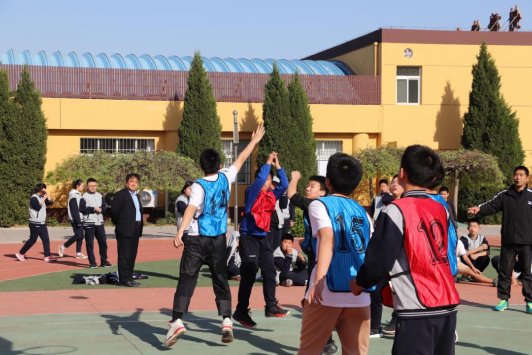 一匹黑马冲出重围,一匹黑马完整版后续