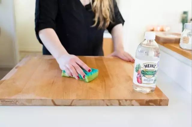 砧板抹油不会发霉,砧板不发霉的小技巧