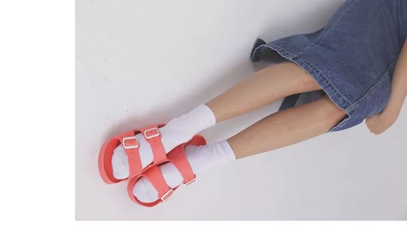 平底拖鞋｜想穿得高级，就选这10双