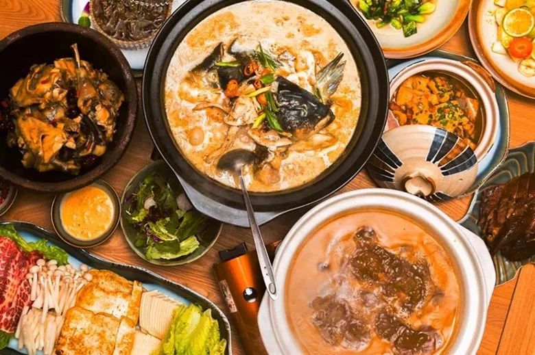 又挖到个21℃的清凉山城，还藏着人均¥300+就能入住的浙南“小星野”，仅限200套