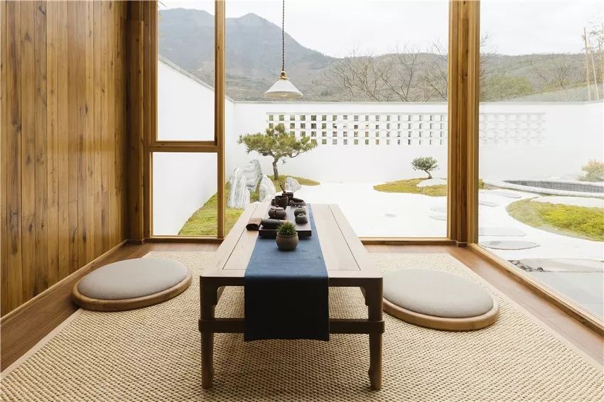 又挖到个21℃的清凉山城，还藏着人均¥300+就能入住的浙南“小星野”，仅限200套