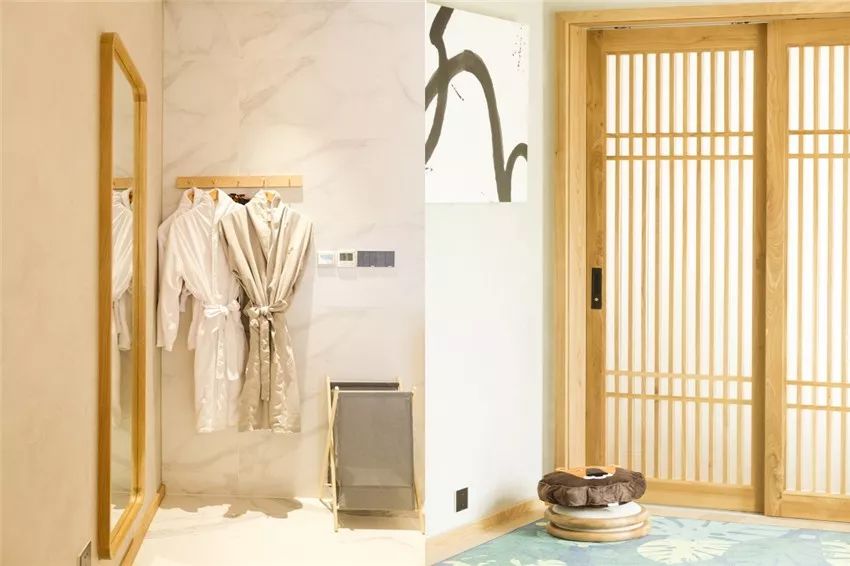 又挖到个21℃的清凉山城，还藏着人均¥300+就能入住的浙南“小星野”，仅限200套