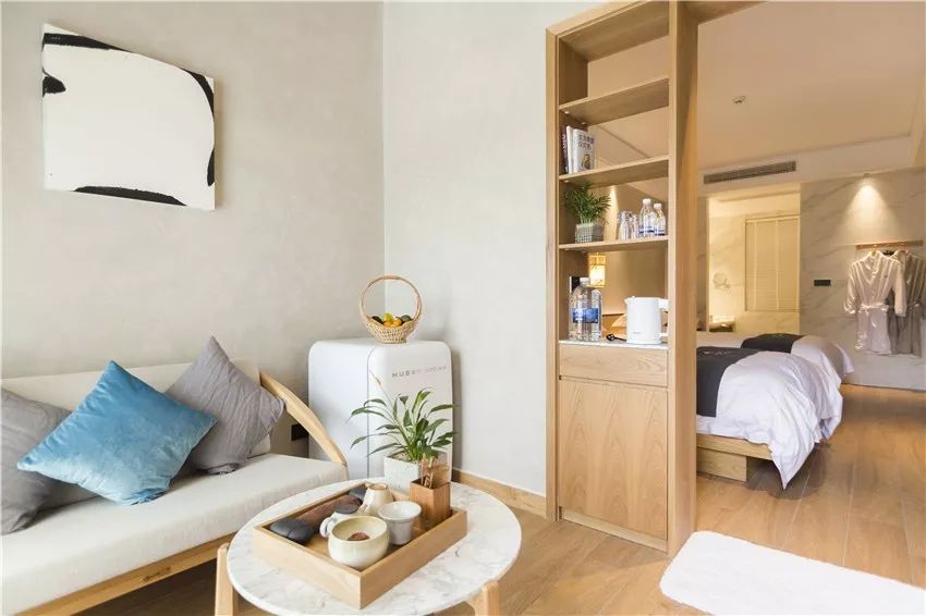 又挖到个21℃的清凉山城，还藏着人均¥300+就能入住的浙南“小星野”，仅限200套