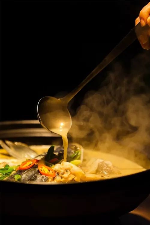 又挖到个21℃的清凉山城，还藏着人均¥300+就能入住的浙南“小星野”，仅限200套