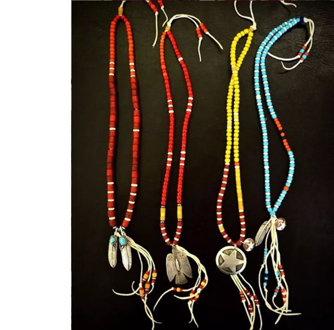 六叔的银饰没我的帅，还没我的便宜