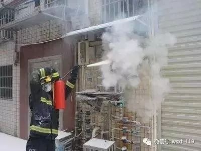 电线接头起火什么原因,电线起火原因与处置方法推荐