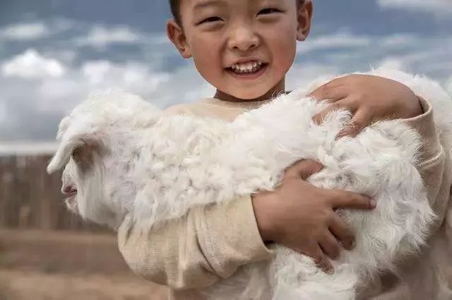 吹空调胳膊关节疼痛怎么解决,空调吹的浑身关节疼痛是怎么回事