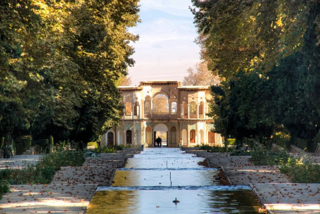 值得去旅游的免签国家,最值得旅游的免签国家