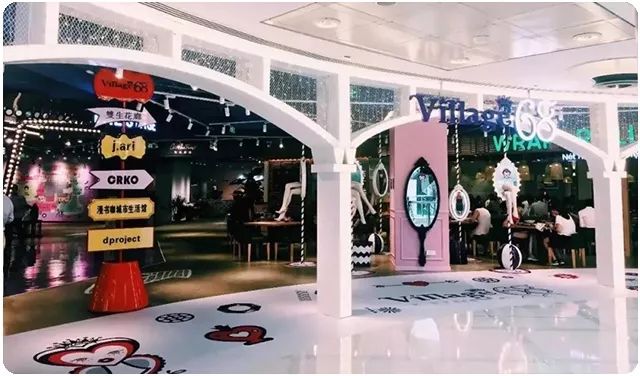 看高岛屋谢幕：数学与美学的徘徊