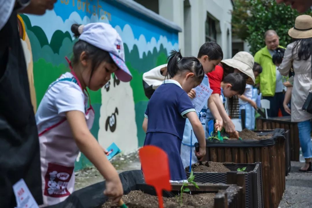 宁波柏悦暑期钜惠￥1200+起/晚,享下午茶+水果采摘+航海体验超棒亲子体验！【浙里好玩】