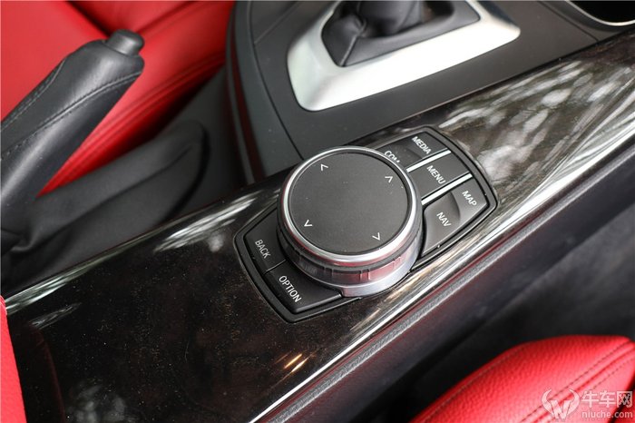 最新款宝马3系gt330,gta最难见到的车