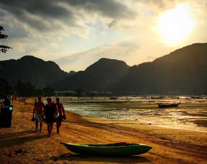 王宝强泰国视频,王宝强泰国片段