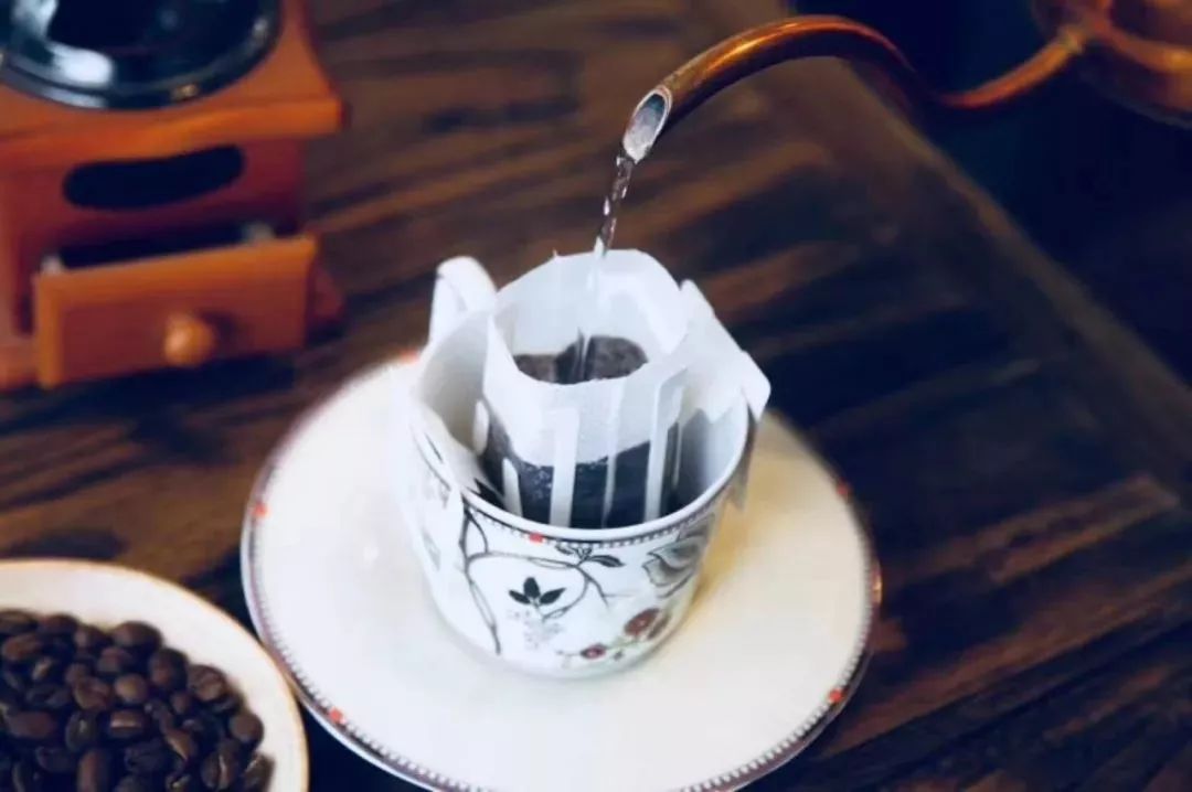 咖啡胶囊的正确冲泡方法,挂耳咖啡的正确冲泡方法