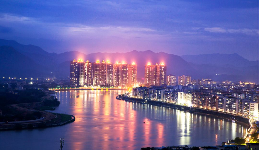 别拦我我要回家图片,别拦我我要回家